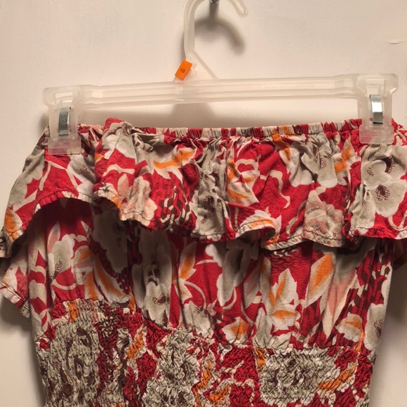 Strapless - Picture 3 of 3